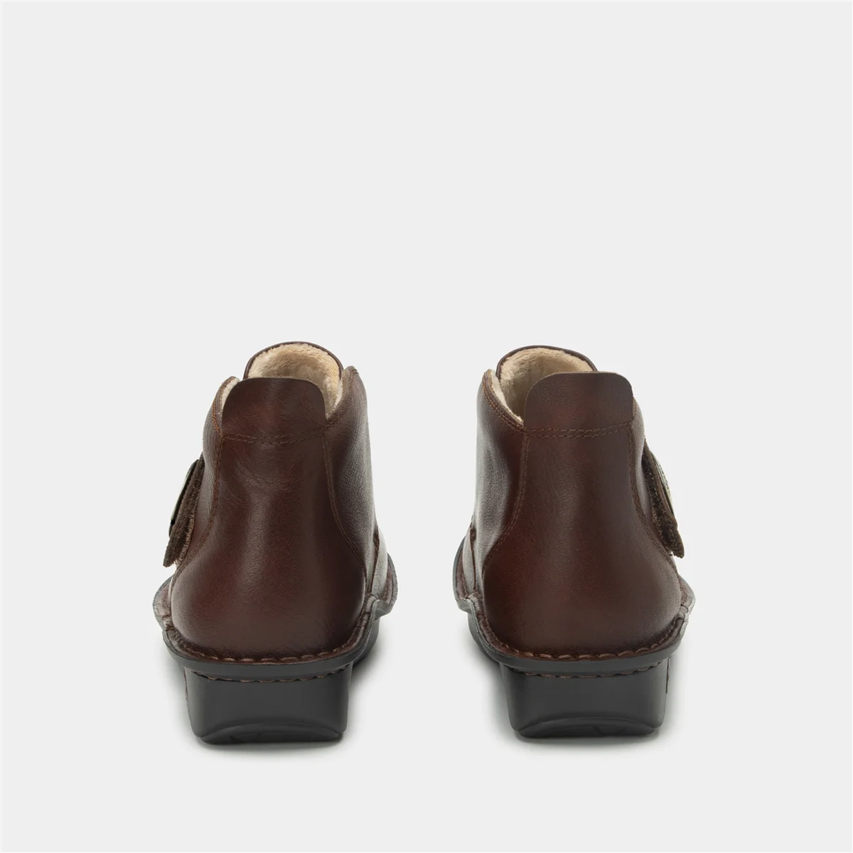 Alegria Caiti Chestnut
