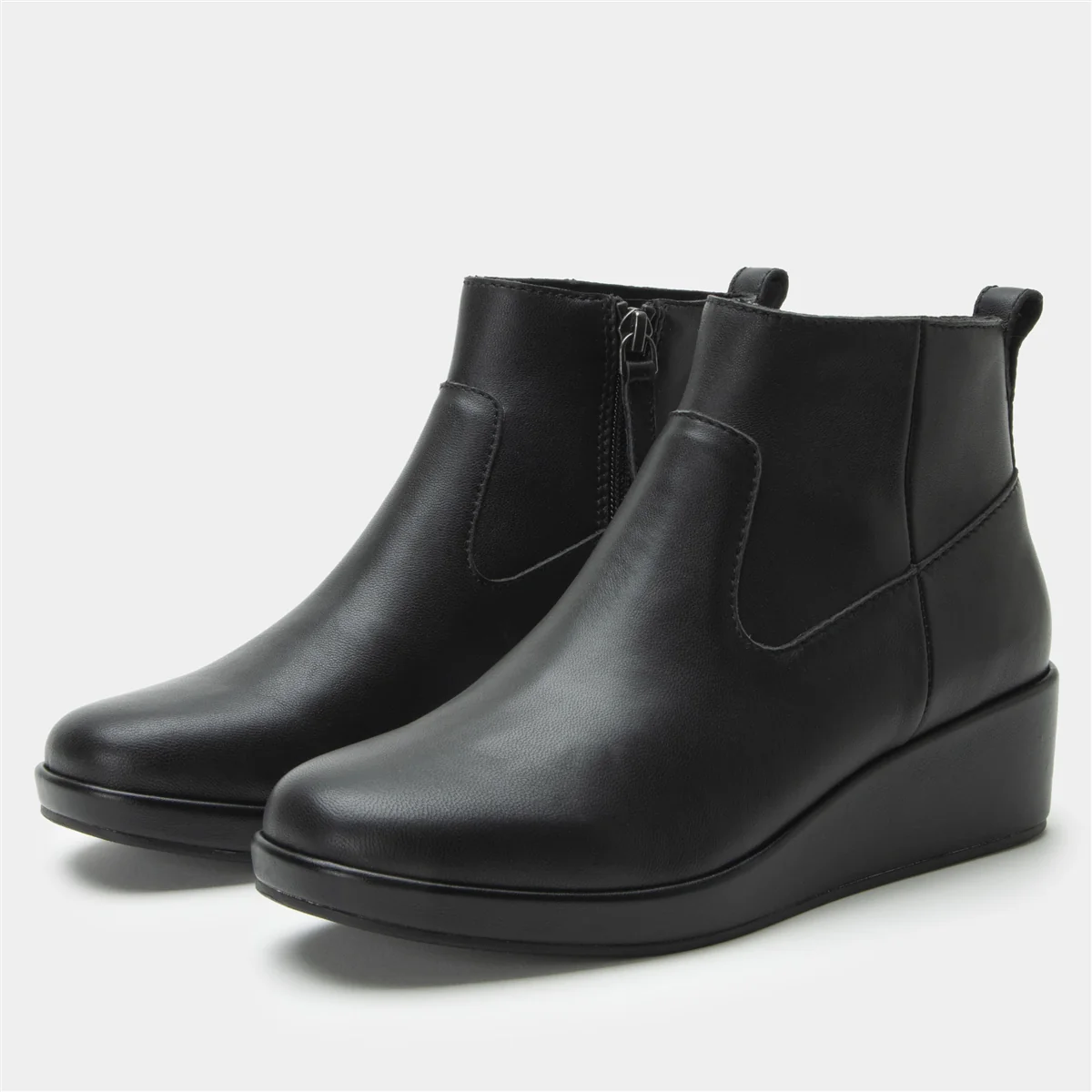 Alegria Hadi Black