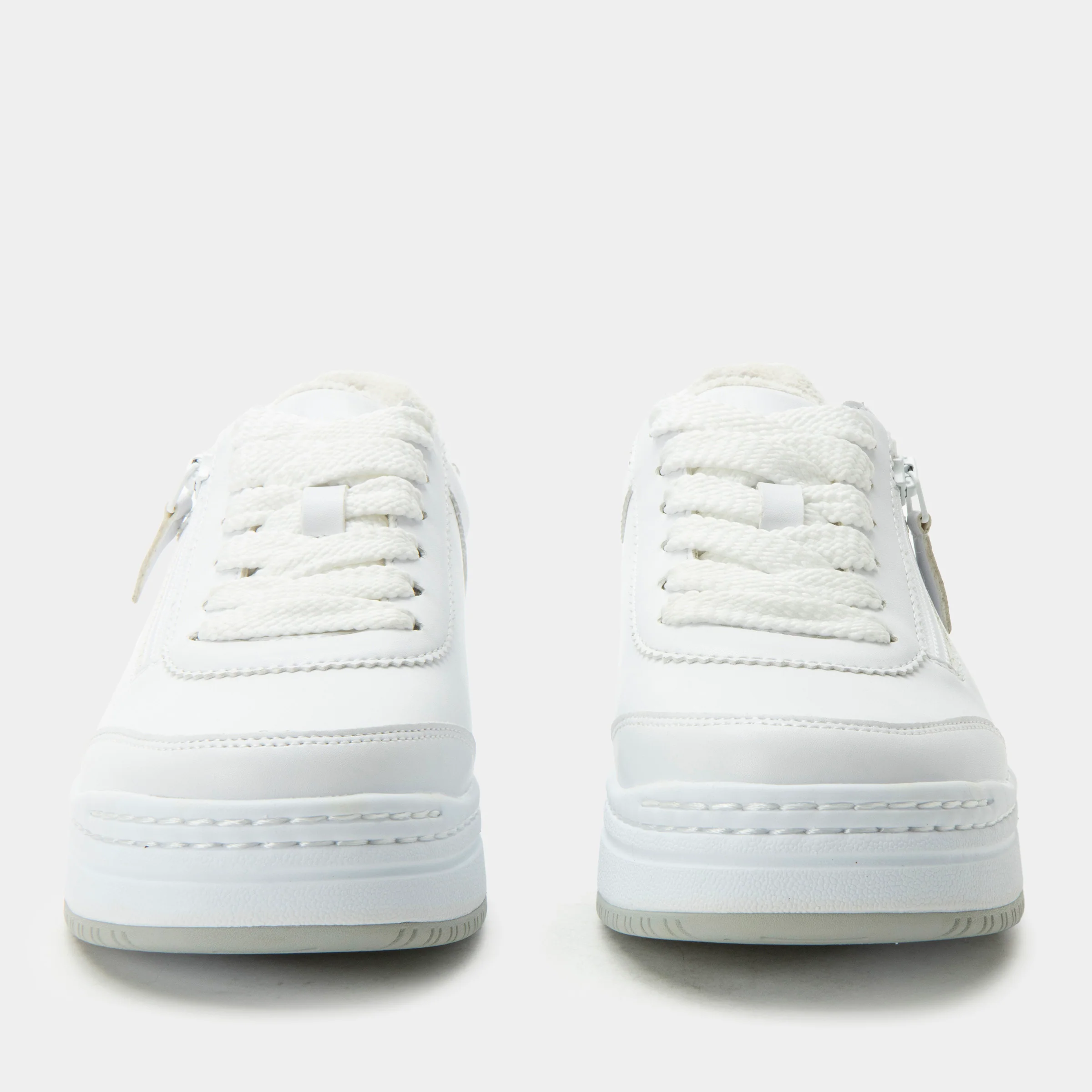 Alegria Averie Retro White