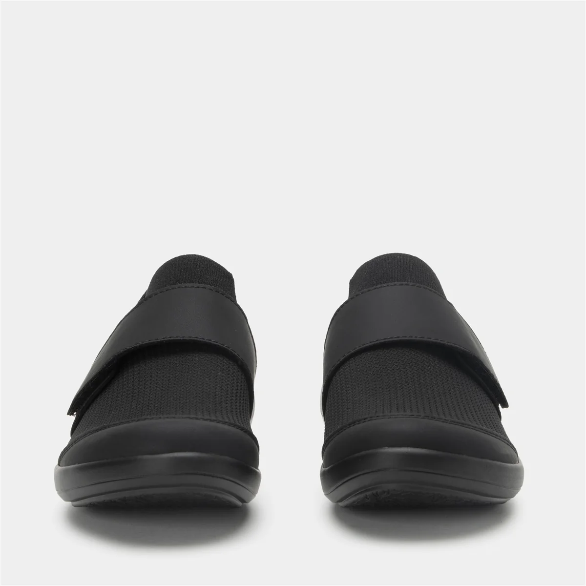 Alegria Dasher Black Out