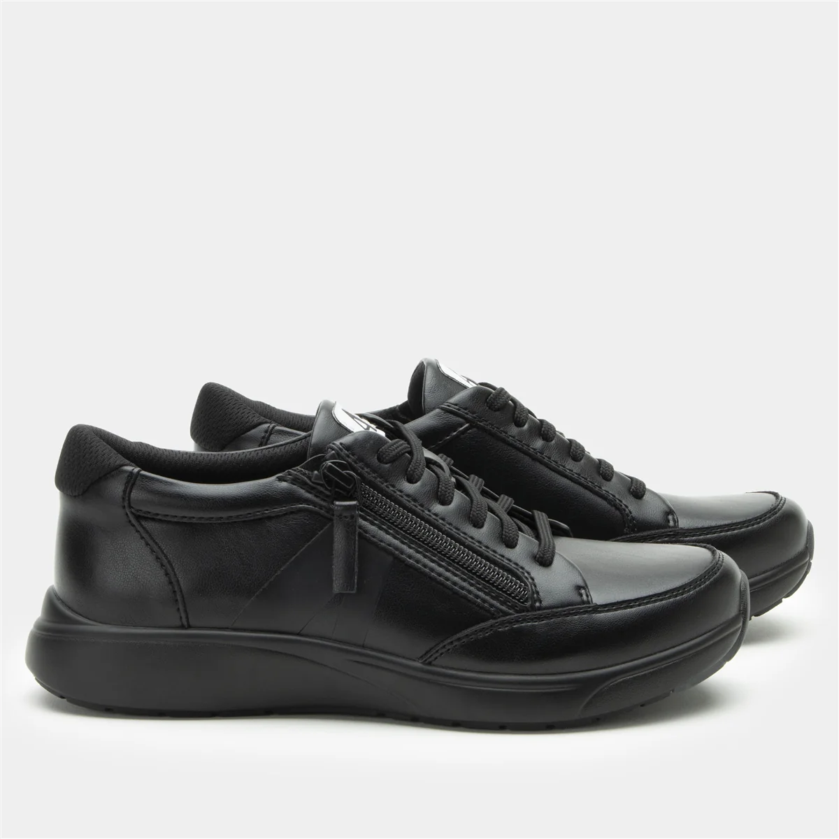 Alegria Eazeer Black Out